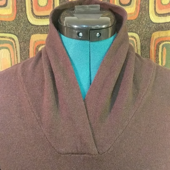 Fine-Gauge Dark Chocolate Brown Sweater - Picture 3 of 4